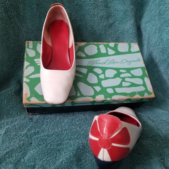 Vintage leather pumps - Picture 1 of 3